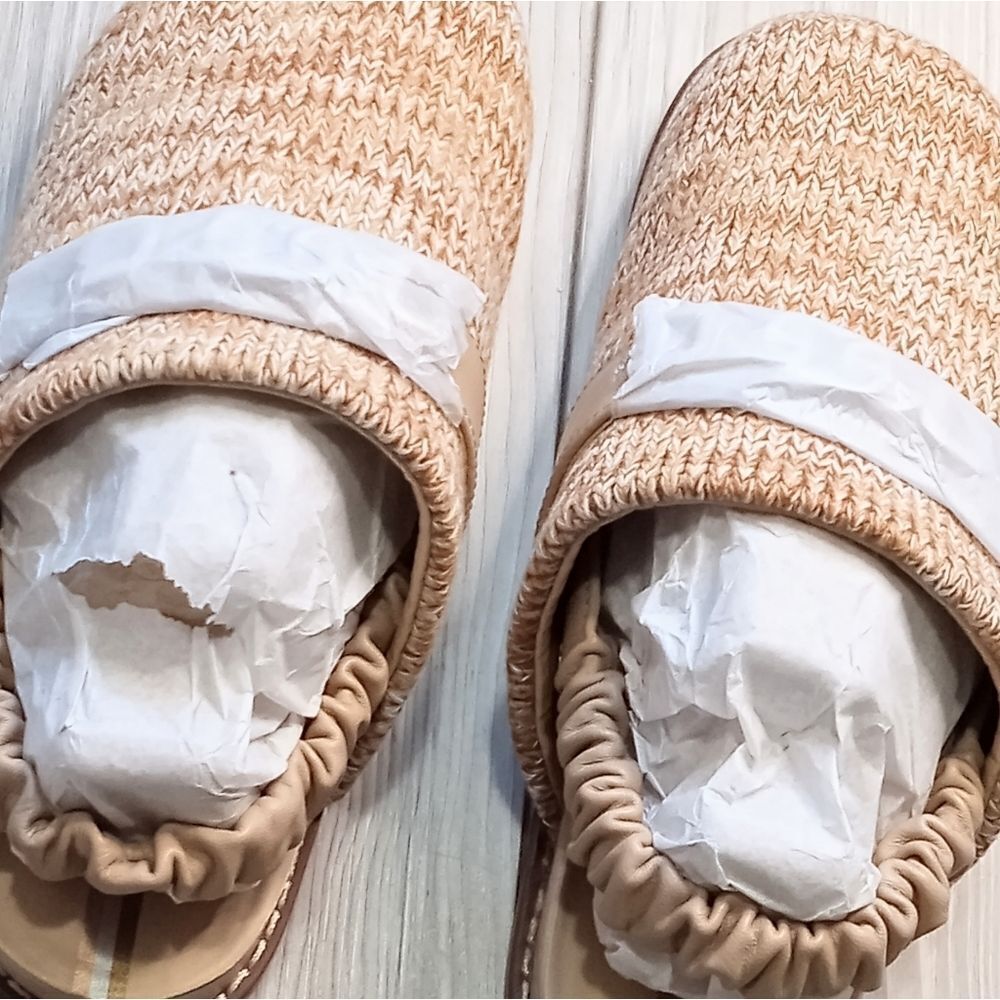 (S-4151) Sam Edelman Kids' Juney Clog Sz 4 - Picture 4 of 9